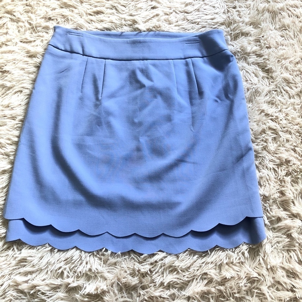 Ann Taylor LOFT Scallop Peri-winkle Scallop Mini Skirt Size 6P - Picture 4 of 5
